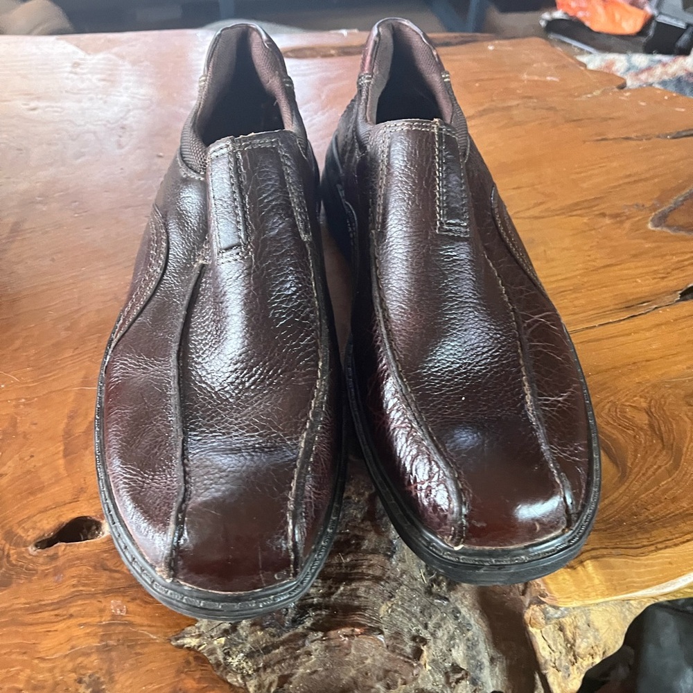 Clarks Cotrell Step Brown Leather Slip-On Loafers – Men’s Size 9